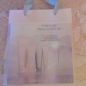 Mary Kay Timewise Miracle Set 3D